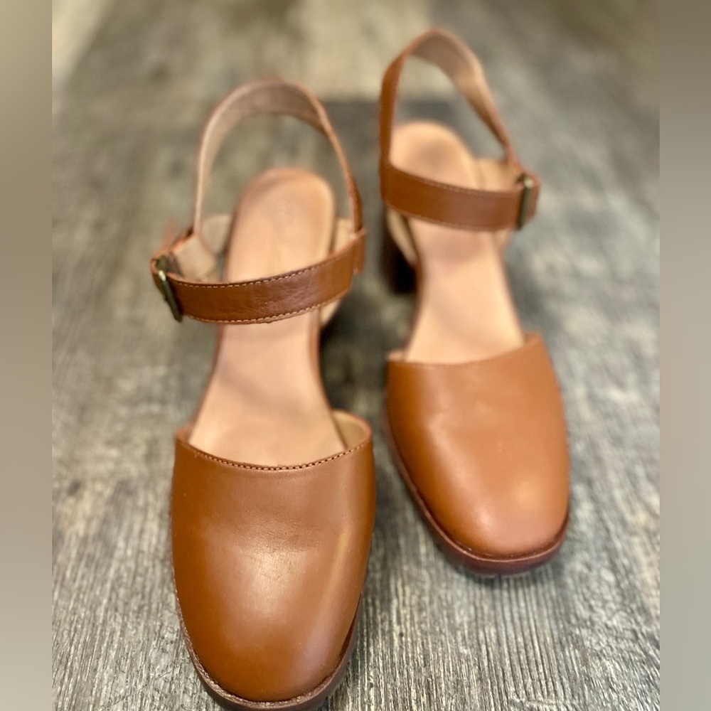Madewell Leather Lug Sole Mary Janes, Size 11, Like New, Adjustable Ankle Strap - Picture 4 of 11